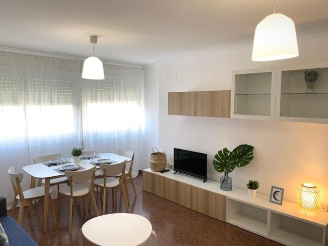 Uim Mediterraneo Diagonal 17 Wifi Sagunto Екстериор снимка